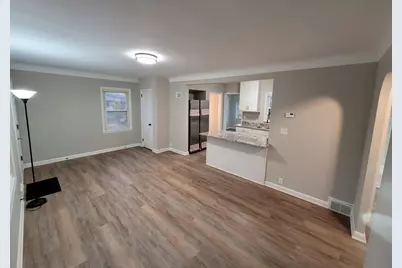 934 Orange Avenue E, Saint Paul, MN 55106 - Photo 5