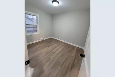 934 Orange Avenue E, Saint Paul, MN 55106 - Photo 11