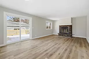 6310 Dawn Way, Inver Grove Heights, MN 55076 - Photo 5