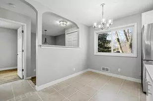 6310 Dawn Way, Inver Grove Heights, MN 55076 - Photo 7