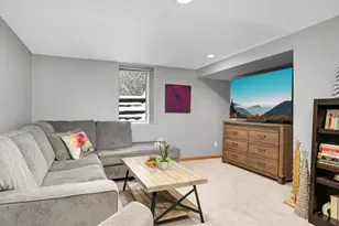 1706 W 86th St, Bloomington, MN 55431 - Photo 23