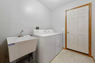 607 Miller Ct, Dundas, MN 55019 - Photo 27