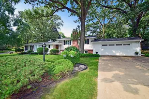 2305 Brookridge Ave, Golden Valley, MN 55422 - Photo 9