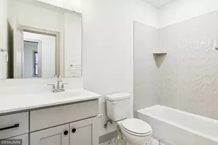 5042 Airlake Draw, Woodbury, MN 55129 - Photo 75