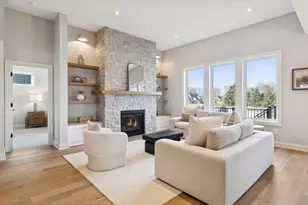 4030 Arbor Dr, Woodbury, MN 55129 - Photo 9