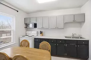 211 Pershing Ave N, New Prague, MN 56071 - Photo 11