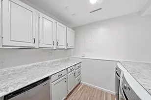 185 Cascade Ct, Chanhassen, MN 55317 - Photo 27