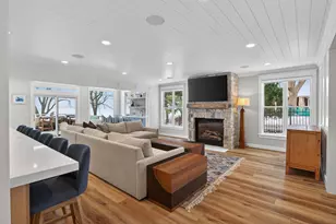 939 Park Ave, Mahtomedi, MN 55115 - Photo 13