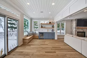 939 Park Ave, Mahtomedi, MN 55115 - Photo 17