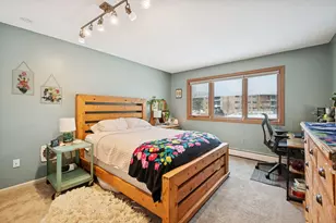 4350 Brookside Ct, Edina, MN 55436 - Photo 9