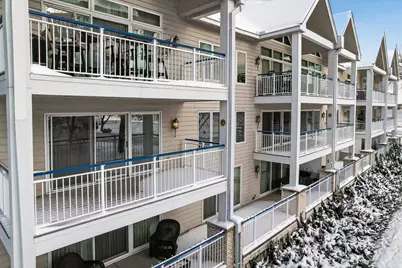 5009 Lake Avenue #201, White Bear Lake, MN 55110 - Photo 41