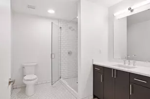 1240 S 2nd St, Minneapolis, MN 55415 - Photo 13