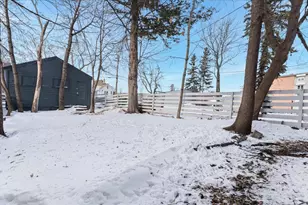 721 E 2nd St, Duluth, MN 55805 - Photo 7