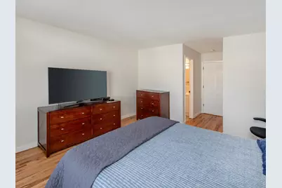 1216 Trailwood S, Hopkins, MN 55343 - Photo 17