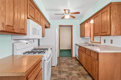 3012 Aquila Avenue N, Crystal, MN 55427 - Photo 7