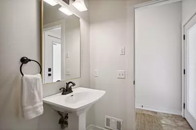 1086 11th Avenue SE, Minneapolis, MN 55414 - Photo 9