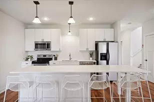 1086 11th Ave SE, Minneapolis, MN 55414 - Photo 5