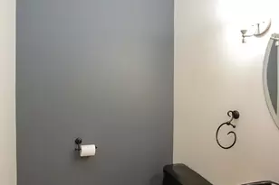 720 Tyler St SW, Hutchinson, MN 55350 - Photo 11