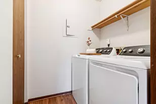 2250 Benson Ave, Saint Paul, MN 55116 - Photo 23