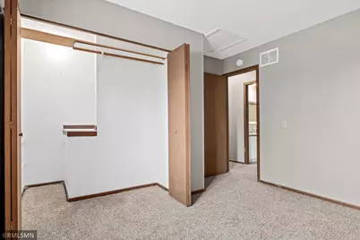 2451 Wimbledon Bay, Woodbury, MN 55125 - Photo 25