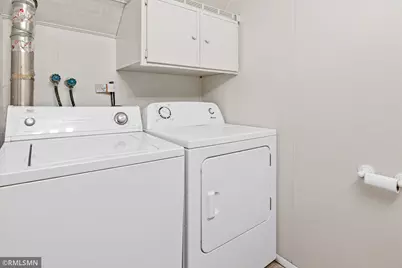 2451 Wimbledon Bay, Woodbury, MN 55125 - Photo 27