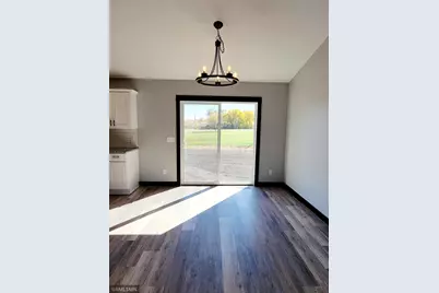 320 Falcon Run, Eagle Lake, MN 56024 - Photo 7