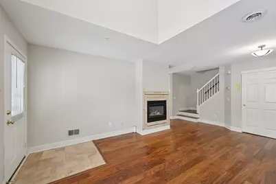 8909 Peep O Day Trail, Eden Prairie, MN 55347 - Photo 7