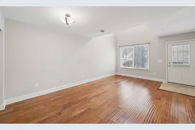 8909 Peep O Day Trail, Eden Prairie, MN 55347 - Photo 5