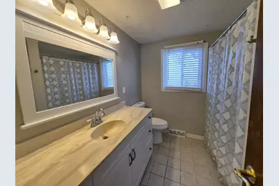 312 12th Avenue NW, Waseca, MN 56093 - Photo 11