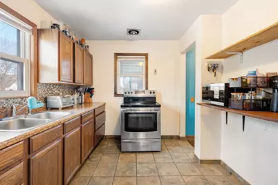 211 12th Avenue SW, Austin, MN 55912 - Photo 15