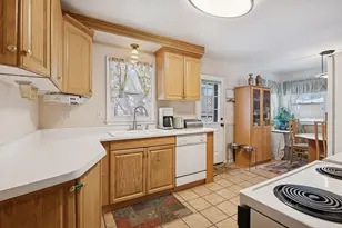 8836 James Ave S, Bloomington, MN 55431 - Photo 15