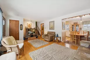 8836 James Ave S, Bloomington, MN 55431 - Photo 9