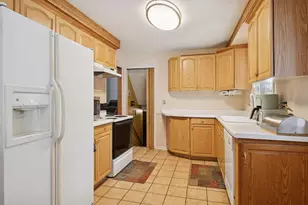 8836 James Ave S, Bloomington, MN 55431 - Photo 13