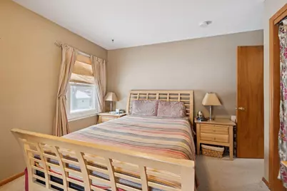 8836 James Avenue S, Bloomington, MN 55431 - Photo 23