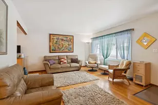 8836 James Ave S, Bloomington, MN 55431 - Photo 7