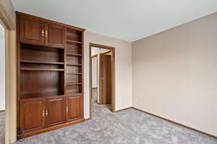 6974 Langford Ct, Edina, MN 55436 - Photo 5