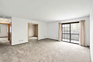 6974 Langford Ct, Edina, MN 55436 - Photo 3