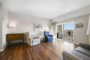 1331 Lake Dr W, Chanhassen, MN 55317 - Photo 9