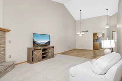 7147 Ivy Ridge Court, Lino Lakes, MN 55014 - Photo 7