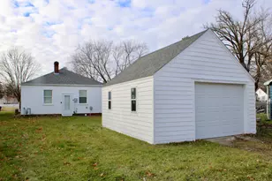 118 Crocker Ave N, Thief River Falls, MN 56701 - Photo 7