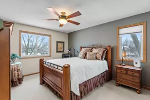 4890 Cottonwood Ln N, Plymouth, MN 55442 - Photo 21