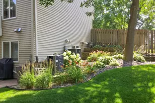 4890 Cottonwood Ln N, Plymouth, MN 55442 - Photo 45