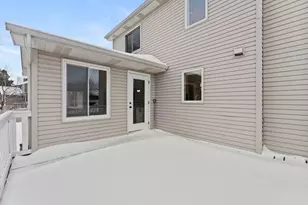 4890 Cottonwood Ln N, Plymouth, MN 55442 - Photo 49