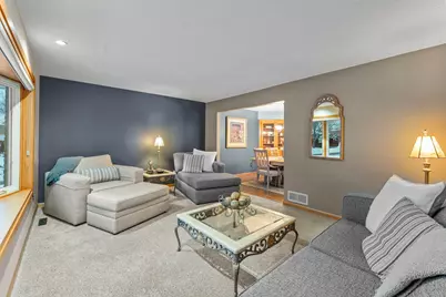 4890 Cottonwood Lane N, Plymouth, MN 55442 - Photo 3