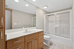 2520 Arbor Ct, Mendota Heights, MN 55120 - Photo 37