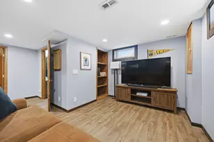 1380 Asbury St, Saint Paul, MN 55108 - Photo 23