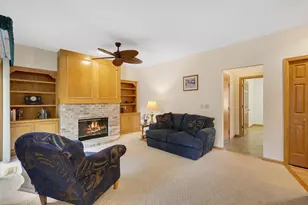 12068 Gantry Ln, Apple Valley, MN 55124 - Photo 11