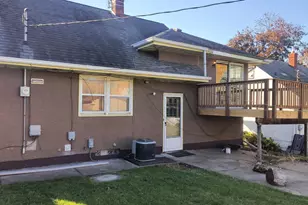 1631 Conway St, Saint Paul, MN 55102 - Photo 1