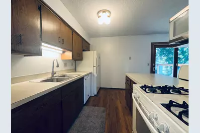 5040 Woodcrest Road, White Bear Lake, MN 55110 - Photo 9