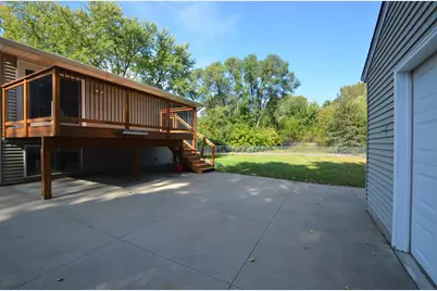 5040 Woodcrest Road, White Bear Lake, MN 55110 - Photo 27